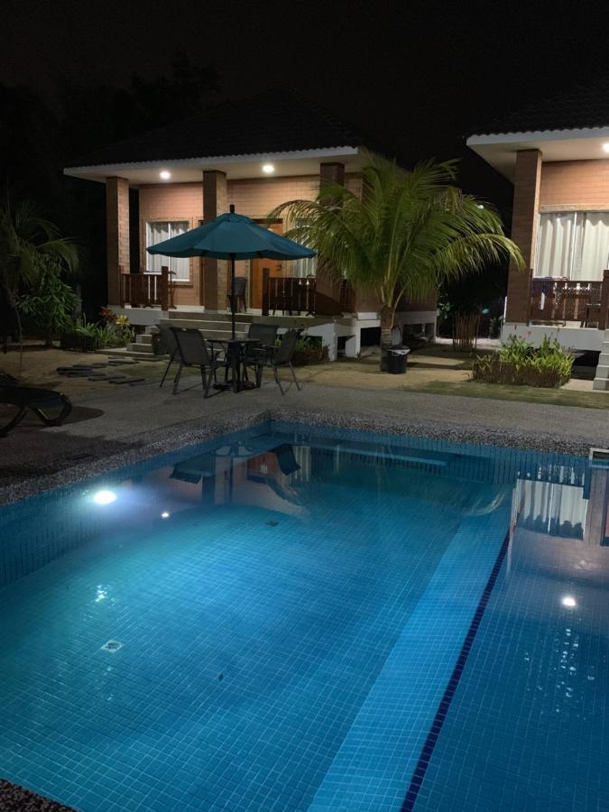 Hotel Casa Tanjung Jara Dungun Zewnętrze zdjęcie